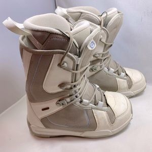 Salomon Linea Snowboard boots women’s size 5.5